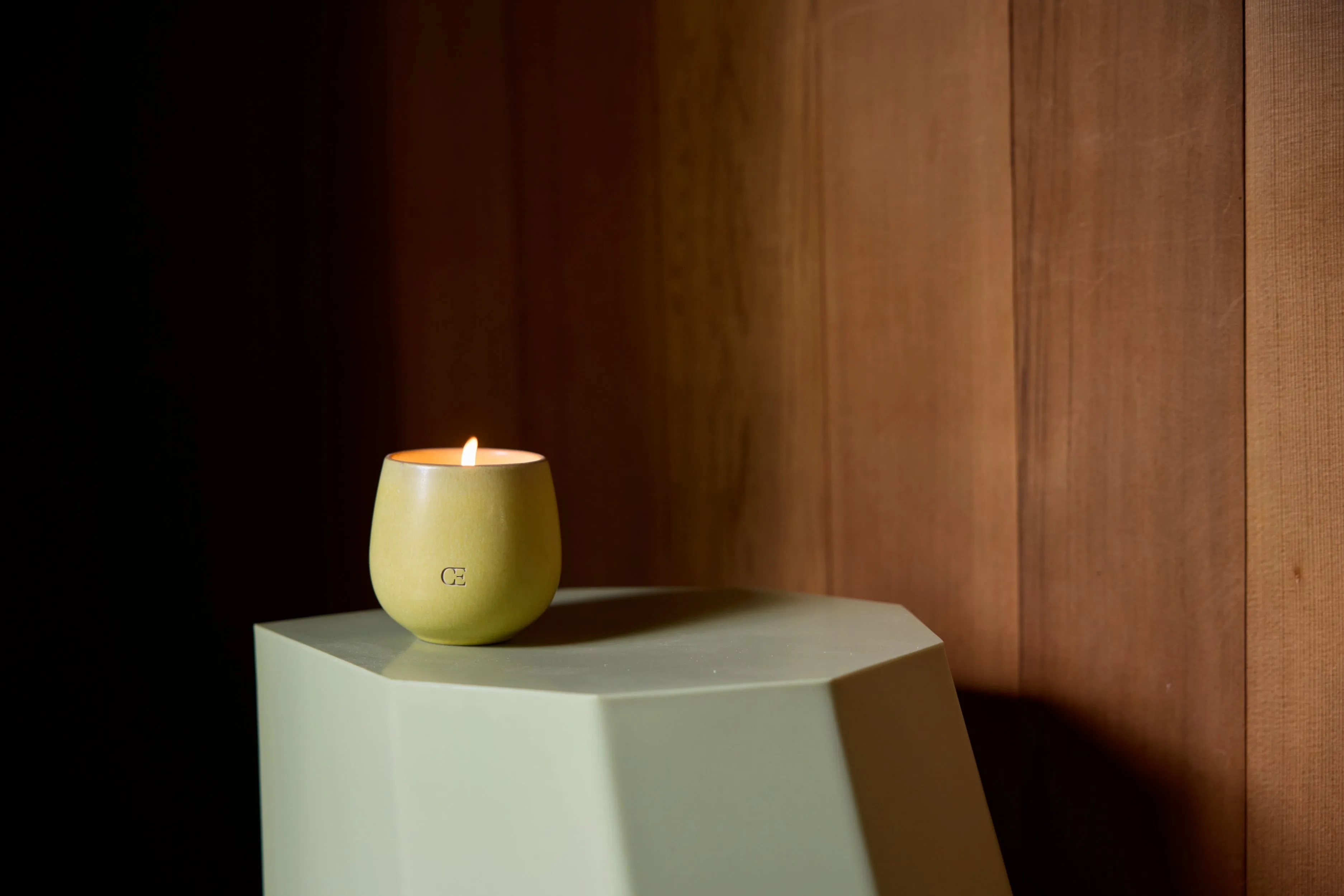 Candle BLOOM