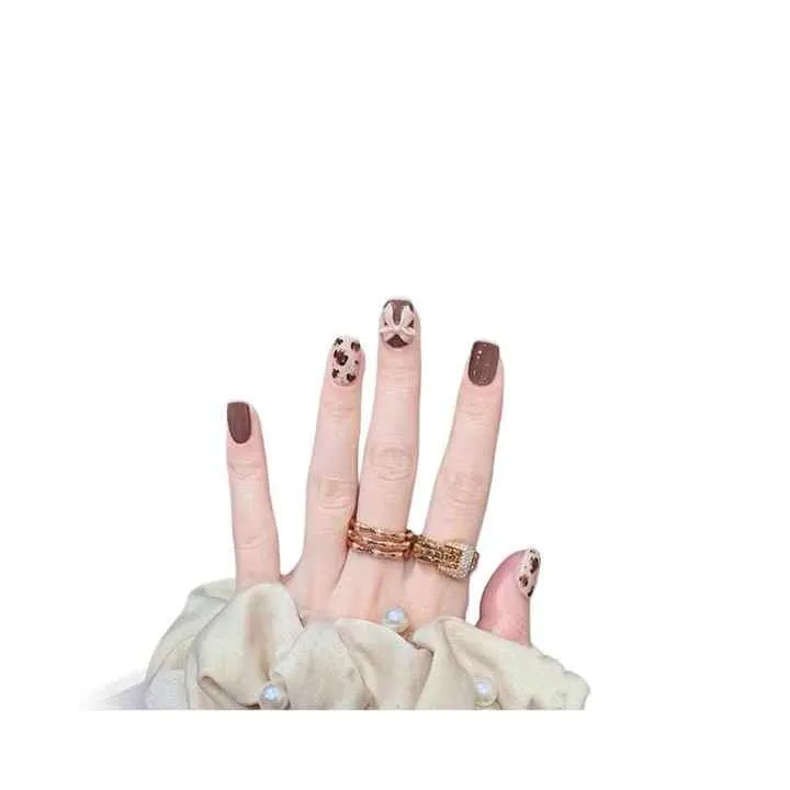 False Nails in China With Glue Almond-أظافر صناعية